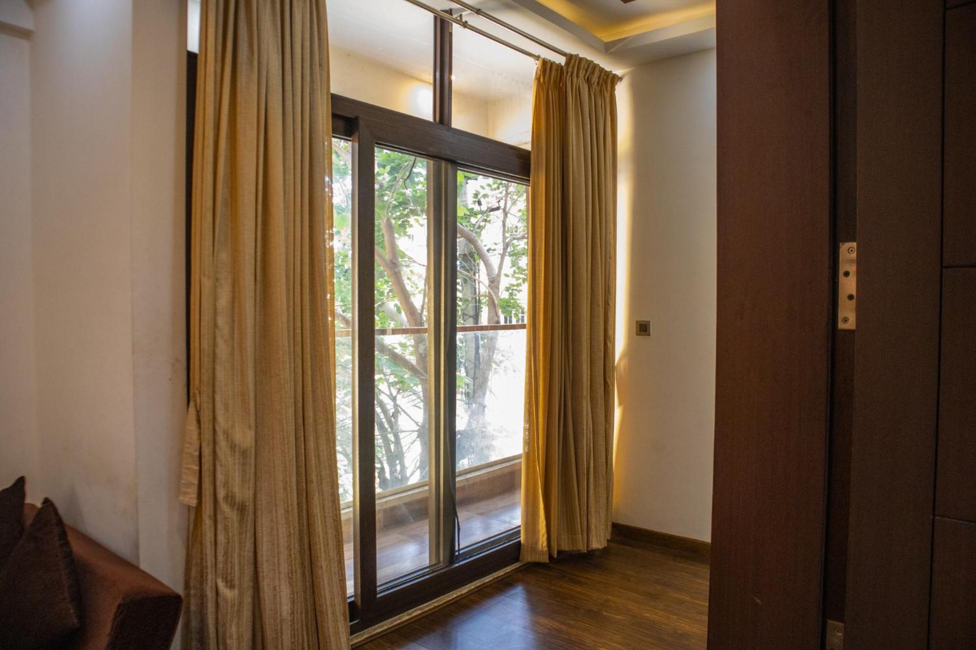 Mystic Apartotel Hebbal Bangalore Buitenkant foto