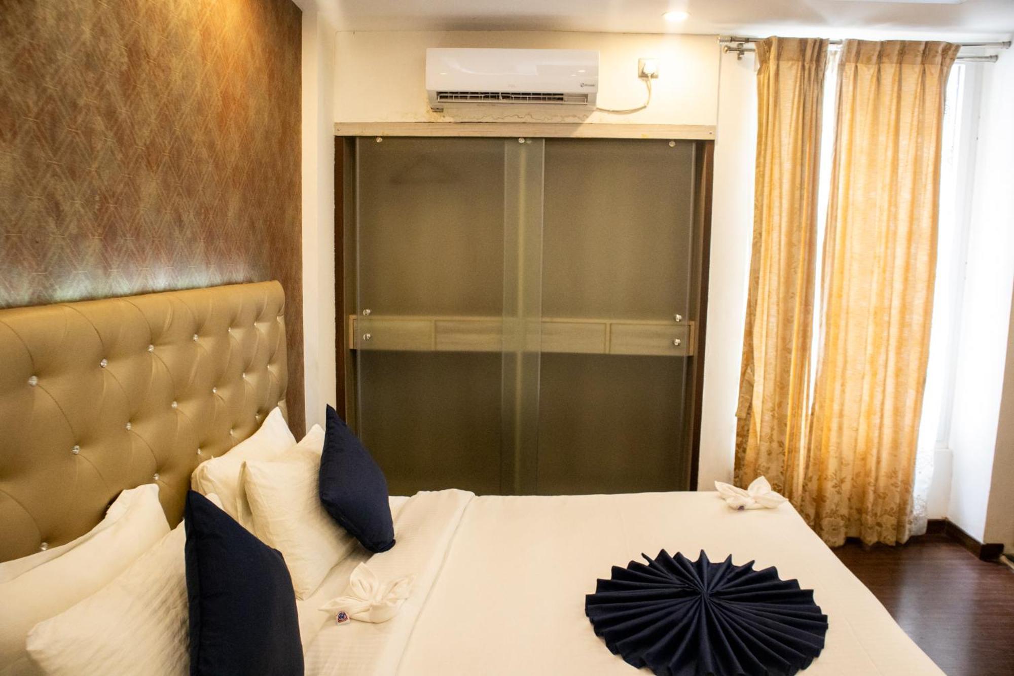 Mystic Apartotel Hebbal Bangalore Buitenkant foto